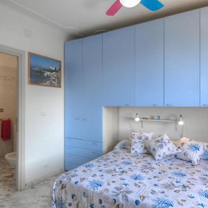 Camera con letto king size